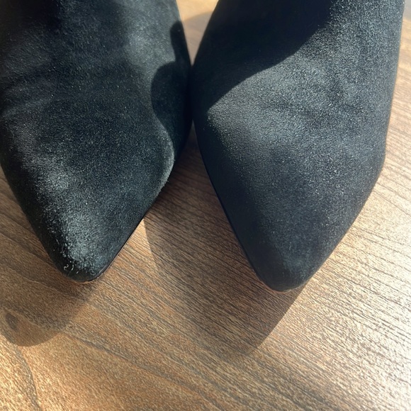 Donald Pliner black suede ankle boots size 8 - Picture 8 of 10